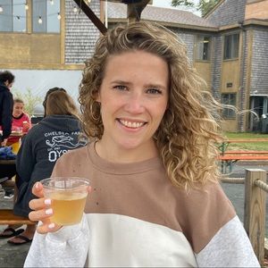 Meet your Posher, Yelena